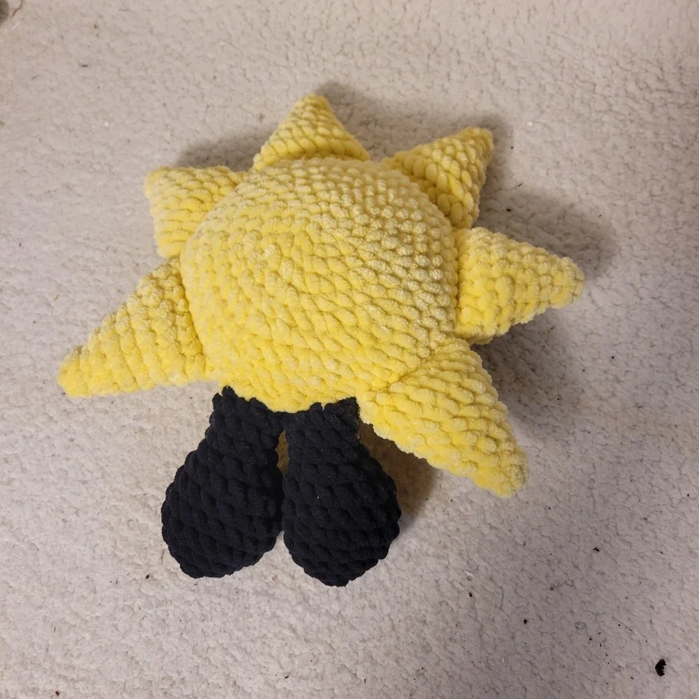 Crochet Sun Handmade,Plush Sun, Gift for baby, amigurumi Sun ☀️ 13 Inches
